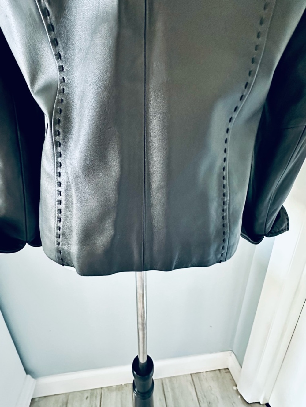 Black Women's Jacket - Picture 9 of 10